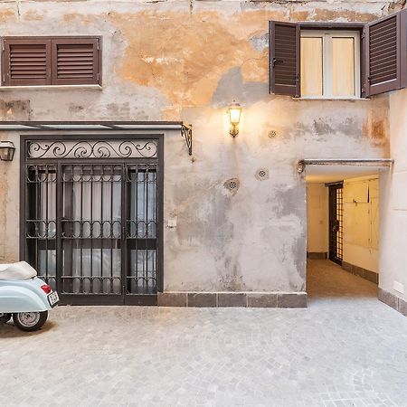 Sweet Little Suite Near Pantheon Roma Esterno foto