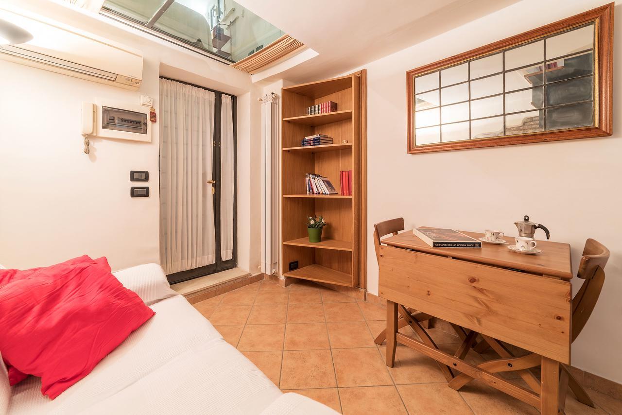Sweet Little Suite Near Pantheon Roma Esterno foto