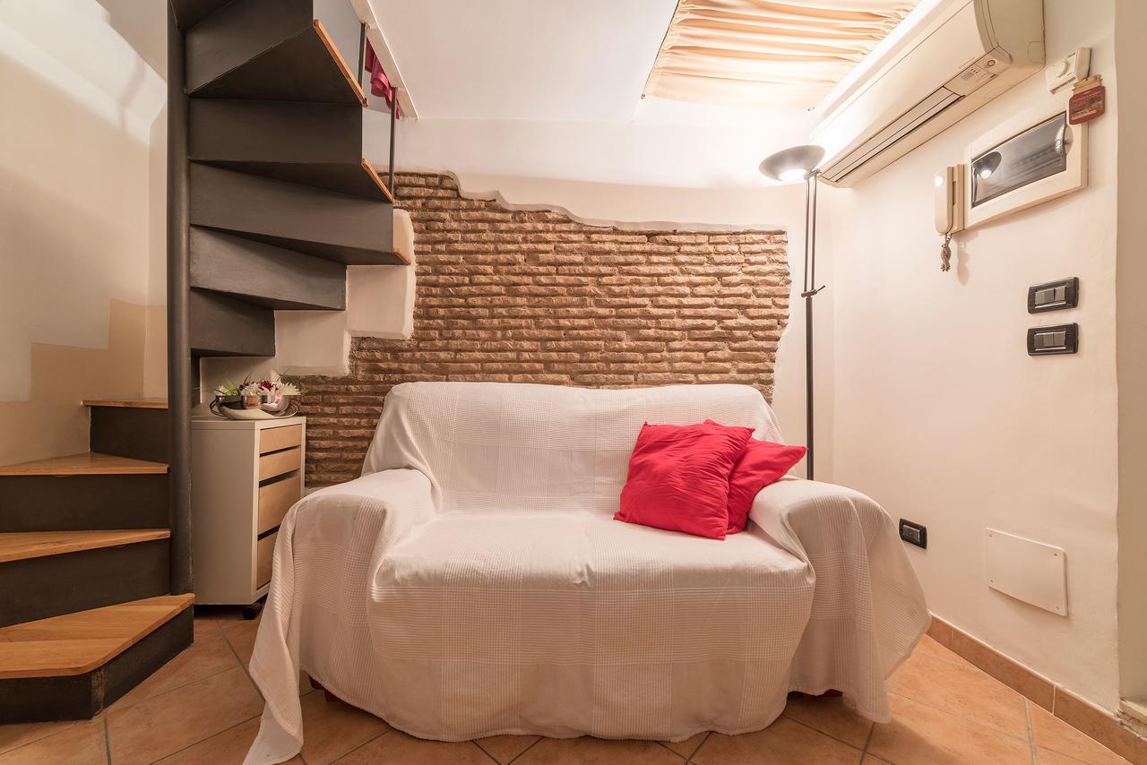 Sweet Little Suite Near Pantheon Roma Esterno foto