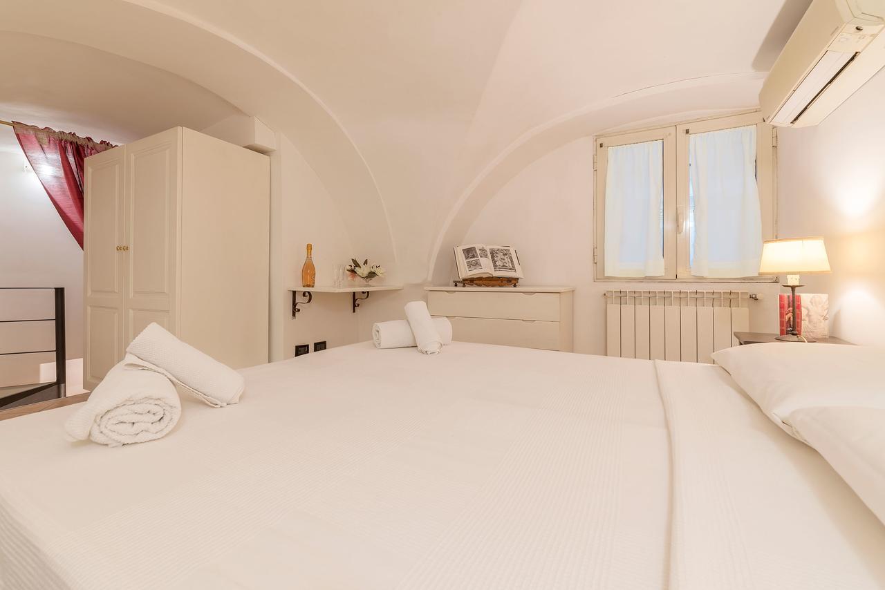 Sweet Little Suite Near Pantheon Roma Esterno foto
